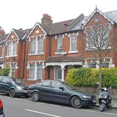 Groves 4 Bedroom, Shepherds Bush London Exterior photo
